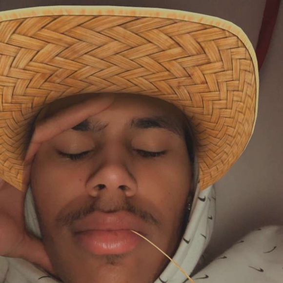 Meet your Posher, Lavonda - Picture 1 of 1